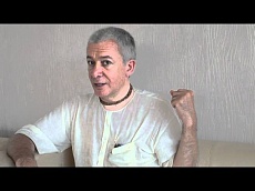 В чем любовь Кришны к людям?