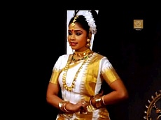 Индийский танец в стиле Мохиниаттам